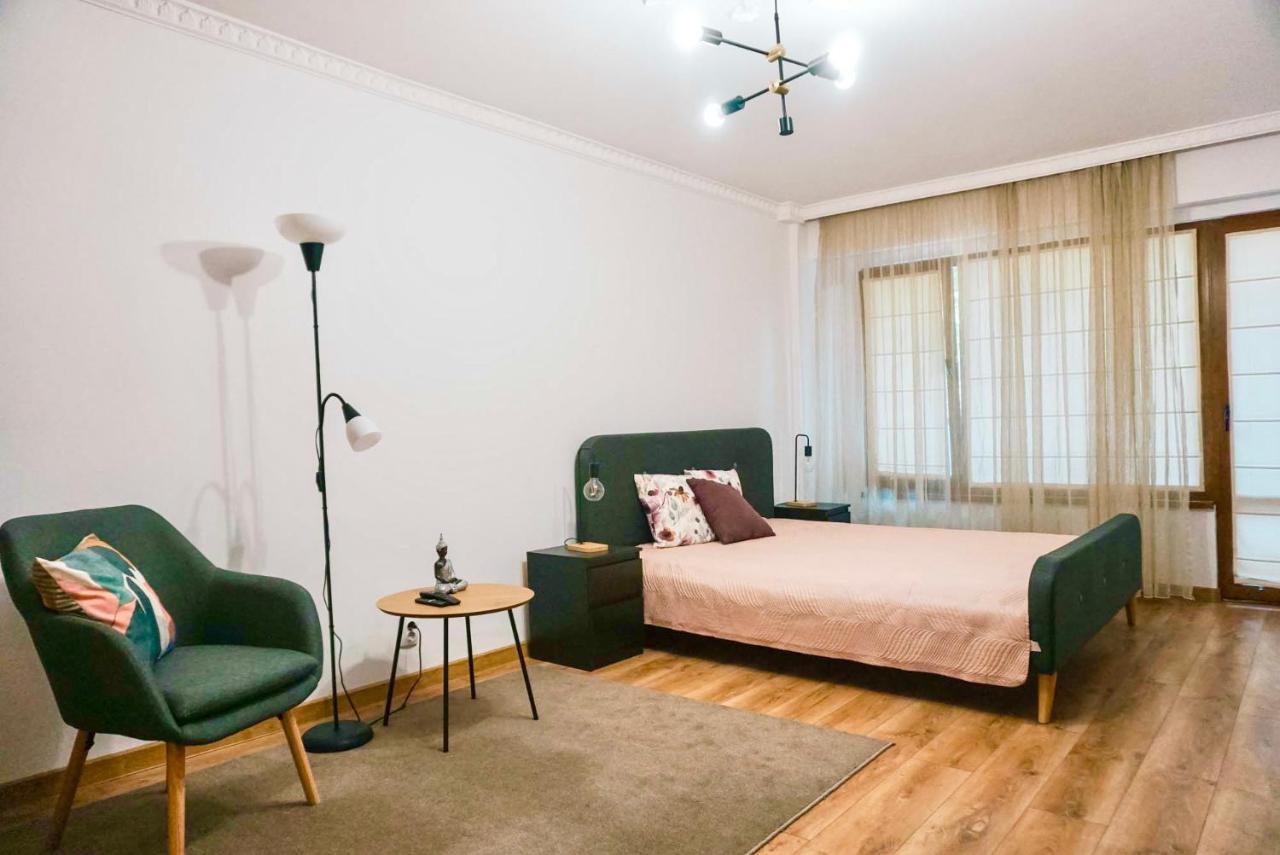 וארנה Bella Vista Suites מראה חיצוני תמונה