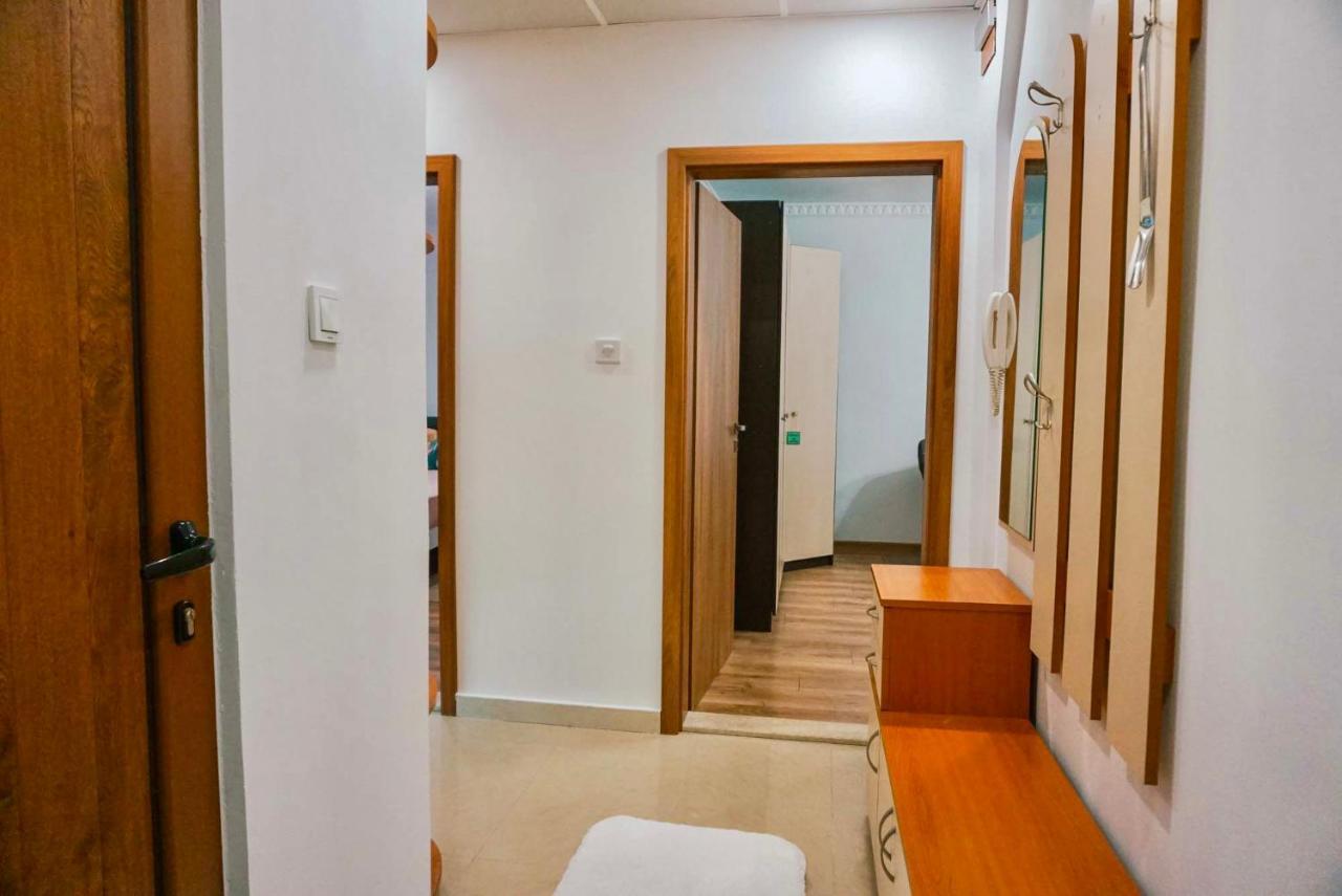 וארנה Bella Vista Suites מראה חיצוני תמונה
